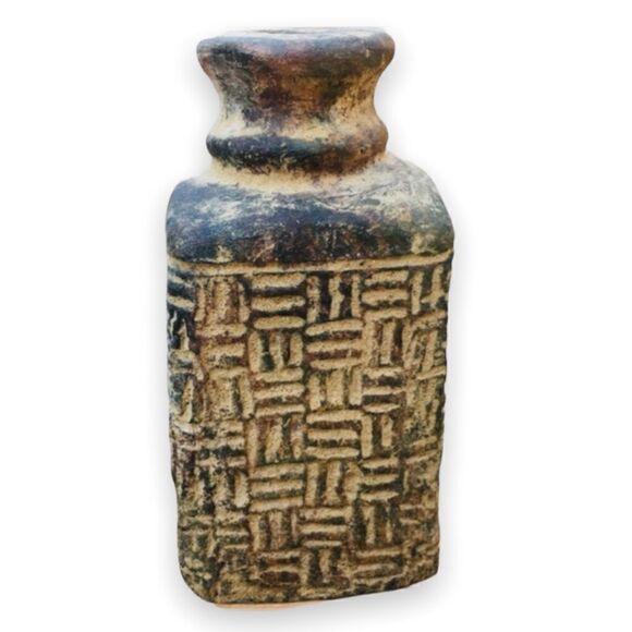 Primitive Mexican Weave Design Short Neck Square Clay Chunky Vessel Vase - Picture 8 of 16